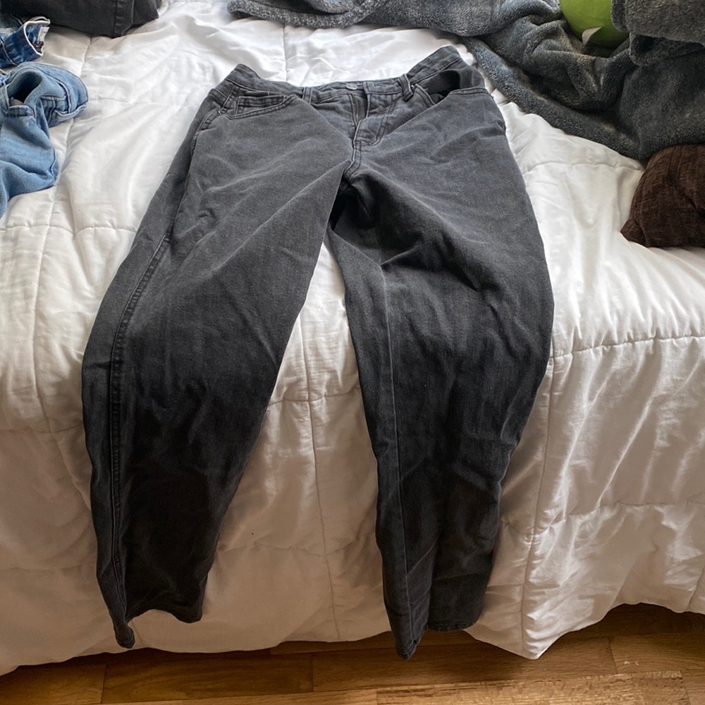 black arizona mom jeans